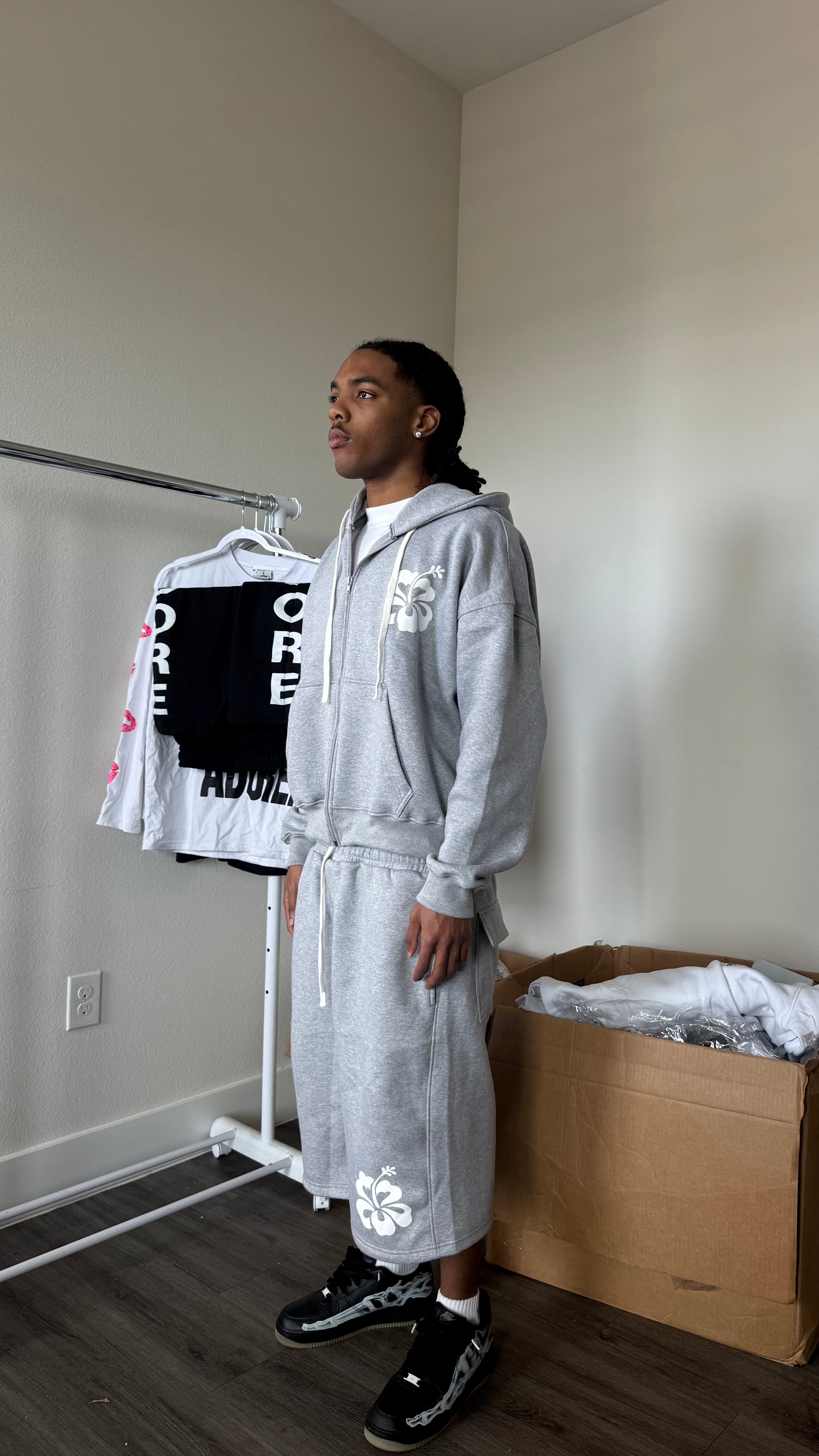 grey n white (pre-order)